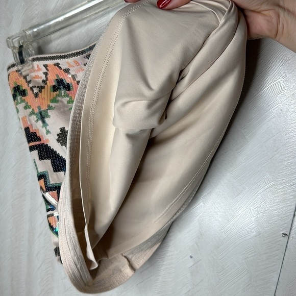 🆕 EXPRESS | ivory/multicolor sequin stretch mini skirt SIZE XS - Picture 12 of 12